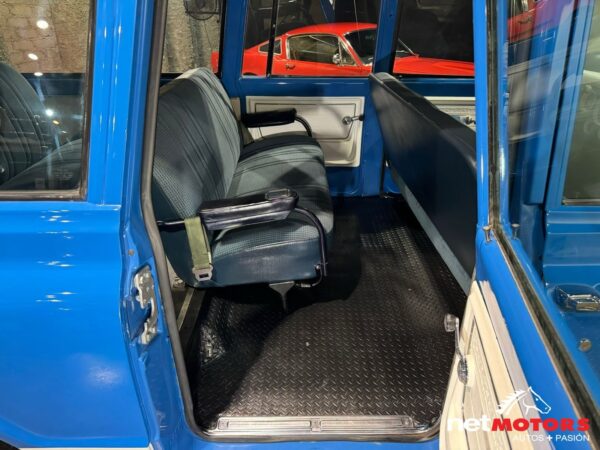 Chevrolet Suburban 1972 - Imagen 20
