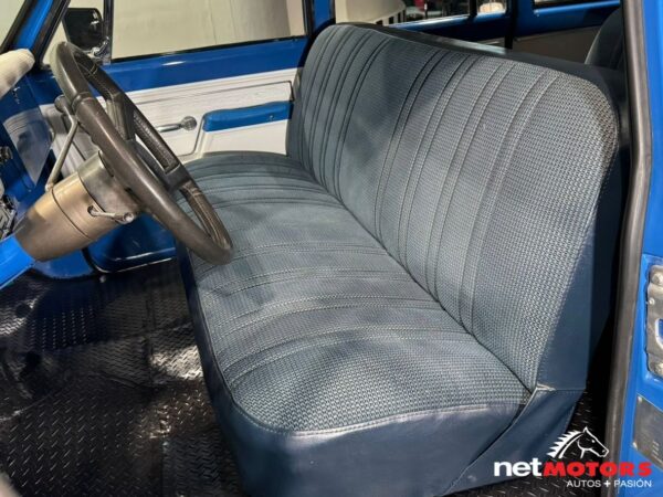 Chevrolet Suburban 1972 - Imagen 5