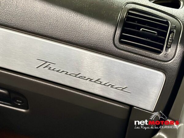 Ford Thunderbird 2002 - Imagen 4