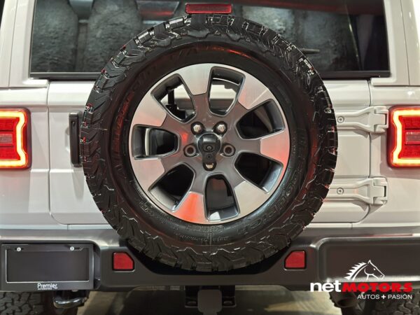 Jeep Unlimited Sahara 2023 - Imagen 26