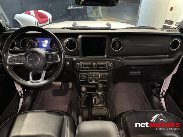 Jeep Unlimited Sahara 2023 - Imagen 14