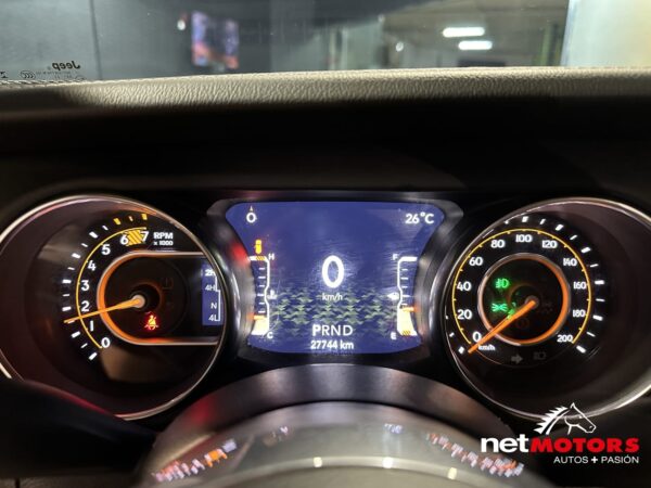 Jeep Unlimited Sahara 2023 - Imagen 2