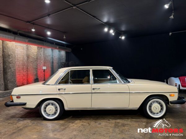 Mercedes Benz 300 D 1976 - Imagen 13