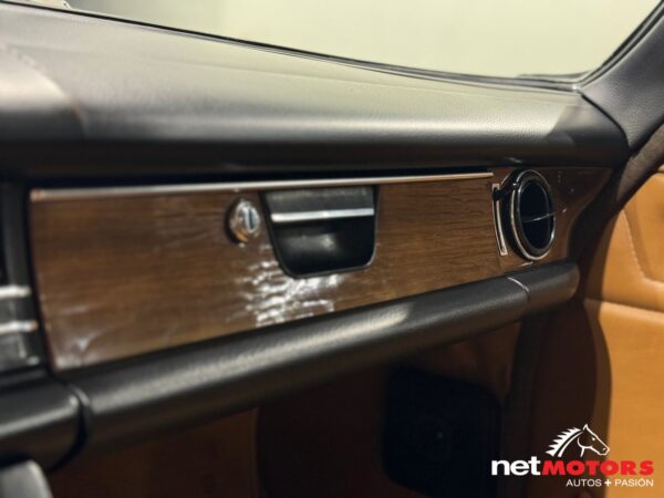 Mercedes Benz 300 D 1976 - Imagen 4