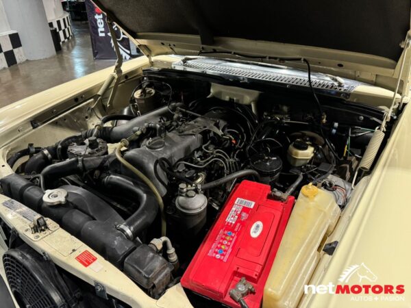 Mercedes Benz 300 D 1976 - Imagen 24