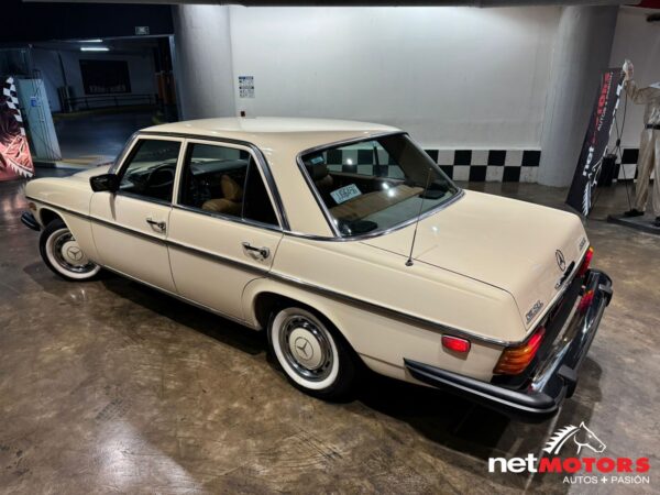 Mercedes Benz 300 D 1976 - Imagen 21