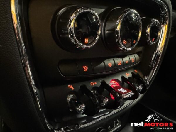 Mini Cooper Clubman 2018 - Imagen 6