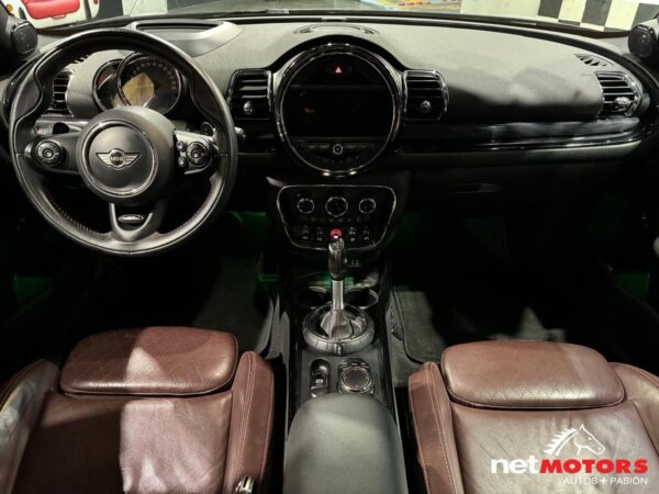 Mini Cooper Clubman 2018 - Imagen 4