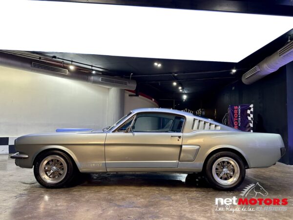 Ford Mustang Fastback 1965 - Imagen 3