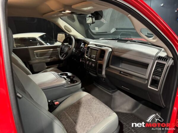 RAM Ram 2500 5.7 R/t Regular Cab 2500 4x4 At 2016 - Imagen 25